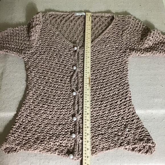 Cream Cloth Women Crochet Sweater With Pearl Button Detail Sz XL EUC Runs Small - Picture 8 of 12